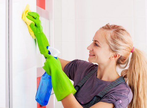 Facade cleaning service for a Wembley commercial building exterior
